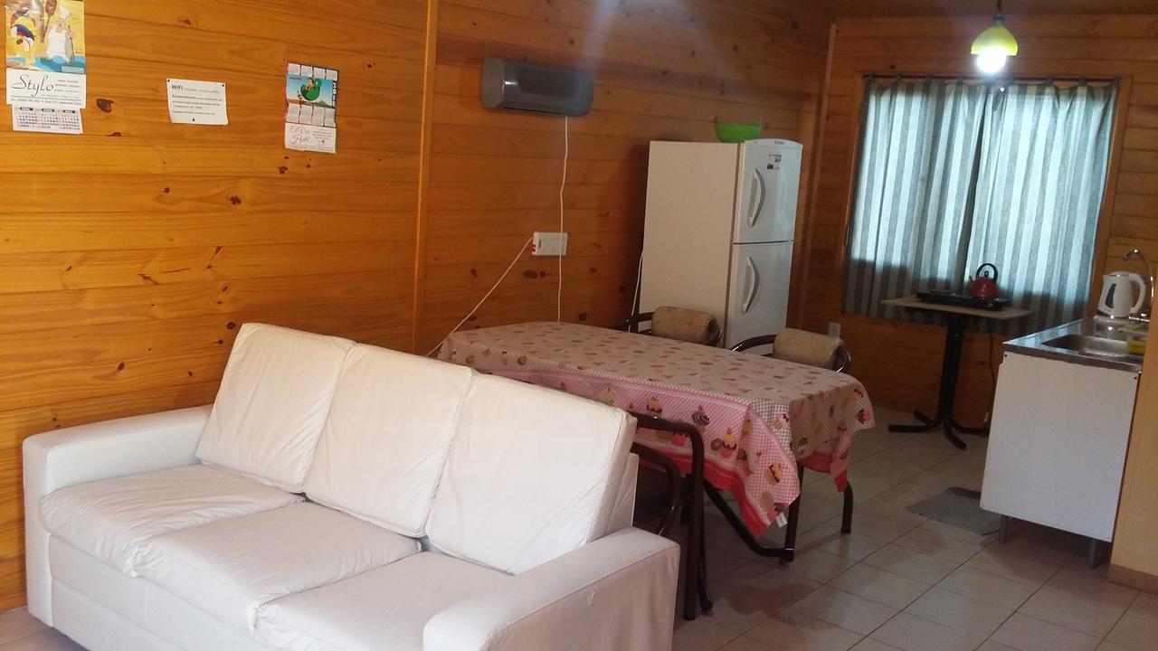 Cabañas Palo Blanco Gobernador Costa Exterior foto